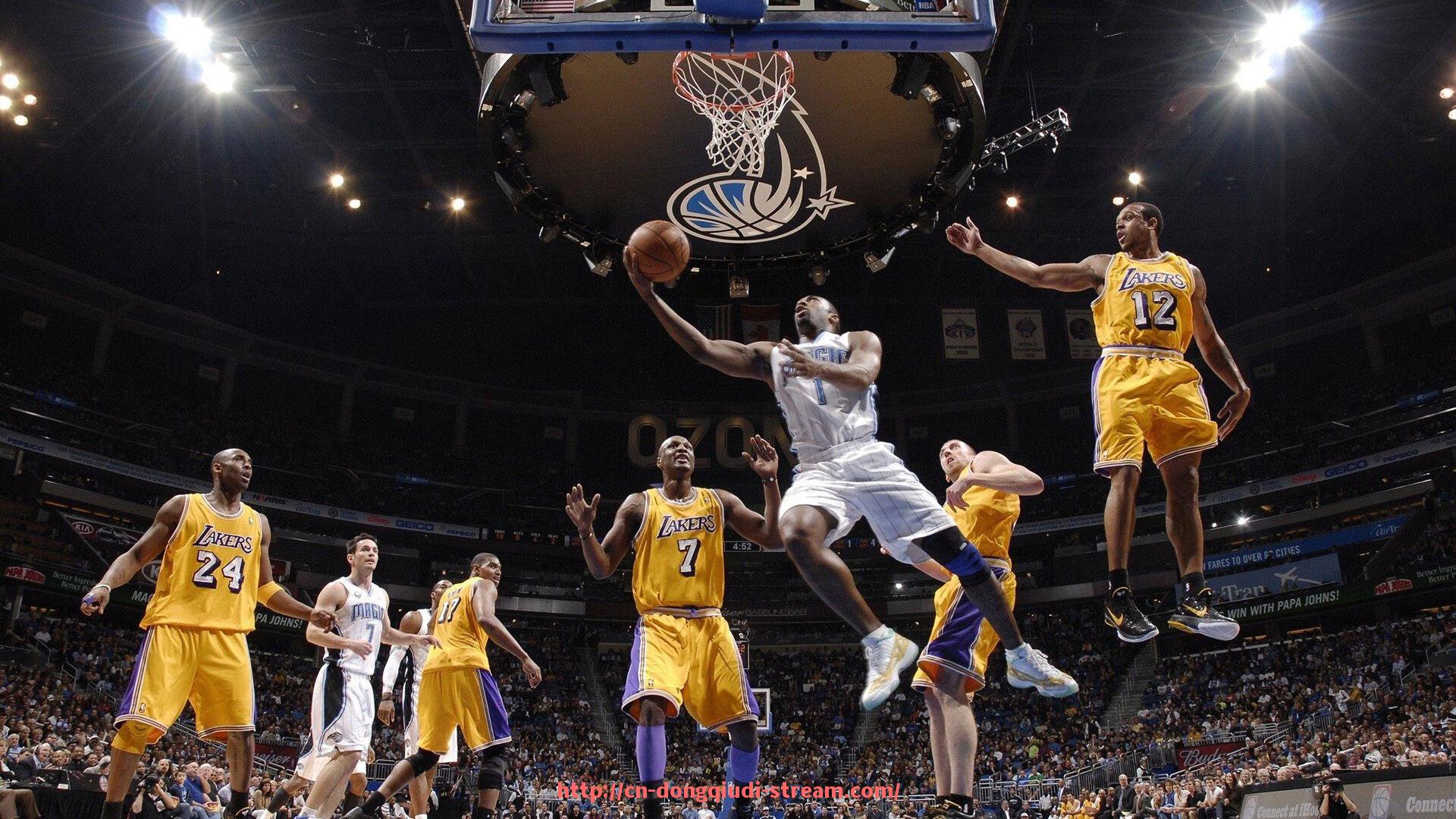 懂球帝直播-德甲足球队门的防守策略及体育竞技战术解析